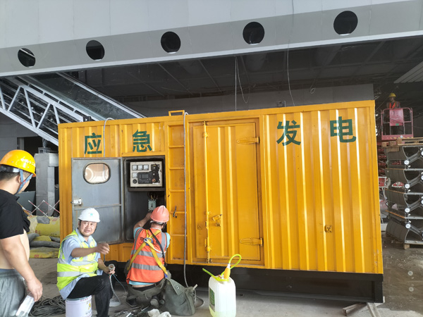 临漳怎样判断空气滤清器是否需要更换？